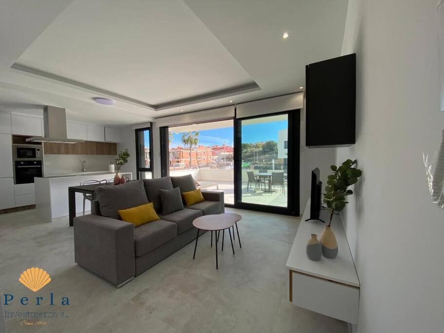 Beautiful New South Facing Bungalow With Large Terrace Dehesa de Campoamor  Eksteriør bilde
