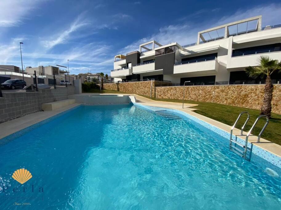 Beautiful New South Facing Bungalow With Large Terrace Dehesa de Campoamor  Eksteriør bilde