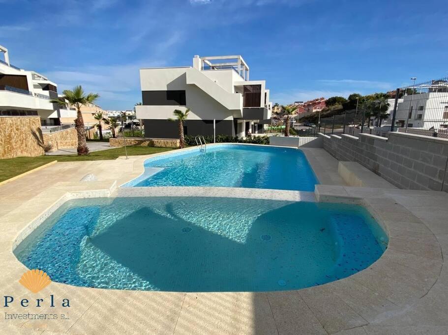 Beautiful New South Facing Bungalow With Large Terrace Dehesa de Campoamor  Eksteriør bilde