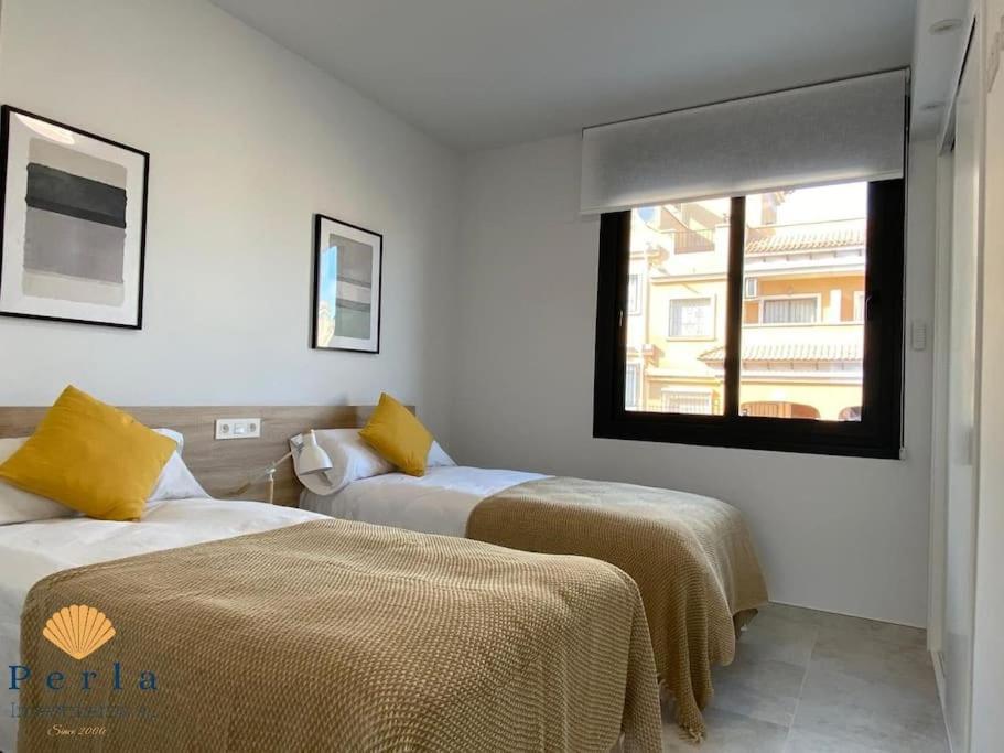 Beautiful New South Facing Bungalow With Large Terrace Dehesa de Campoamor  Eksteriør bilde